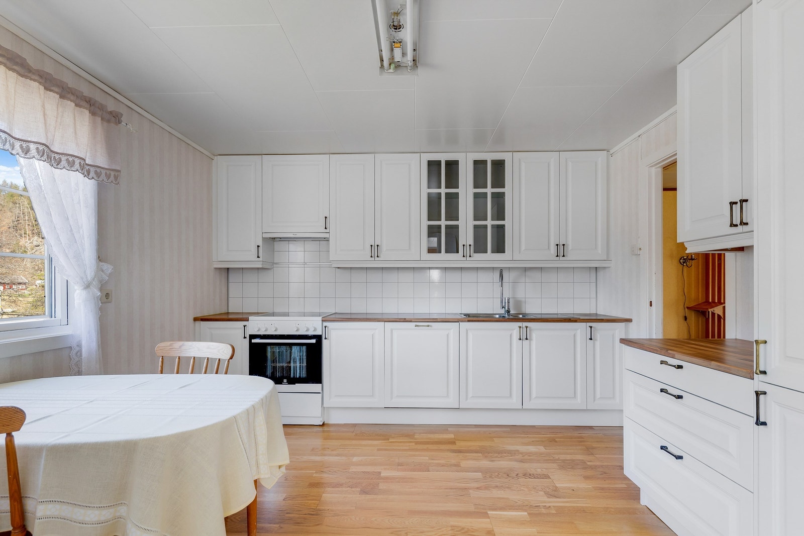 Kjøkken i 1. etasje. Galleribilde