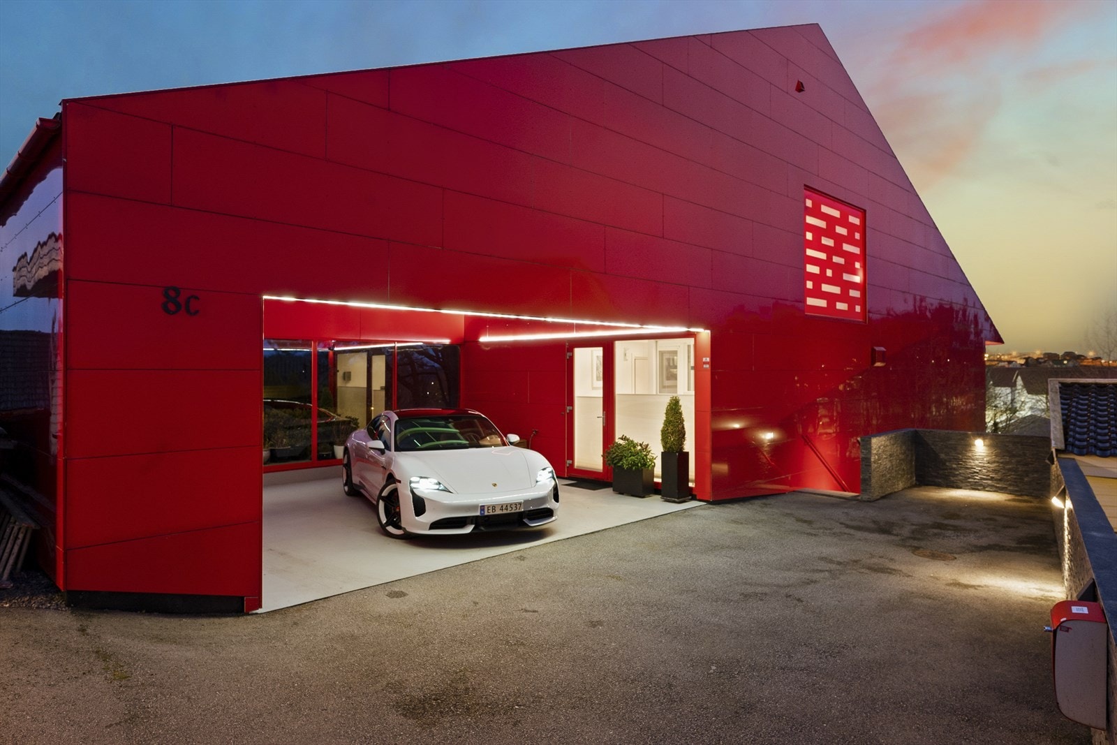 Eiendomsmegler 1 /Sjur Svihus presenterer Snorres gate 8C - VILLA RØD -med godkjent utleiedel Galleribilde