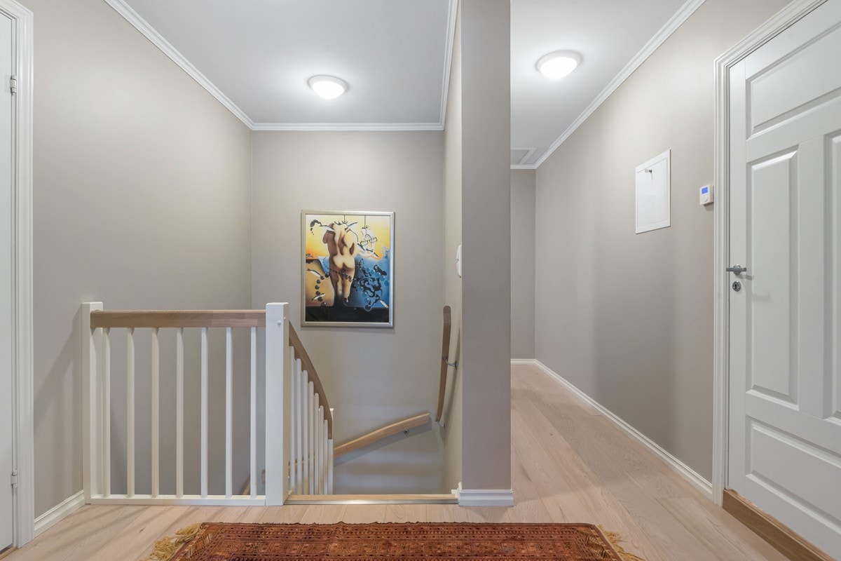 Trapperom/gang 2. etasje. Galleribilde