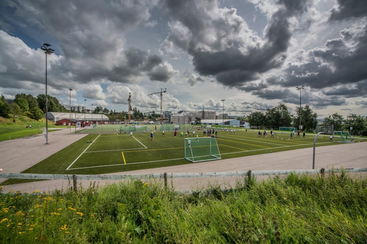 Lørenbanen ligger like ved Galleribilde