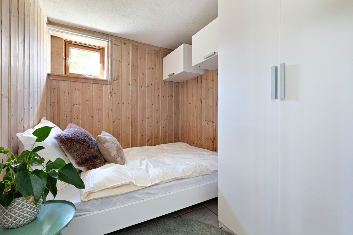 Innredet soverom er ikke godkjent for varig opphold og har for små vinduer til at det kan godkjennes som det står. Galleribilde