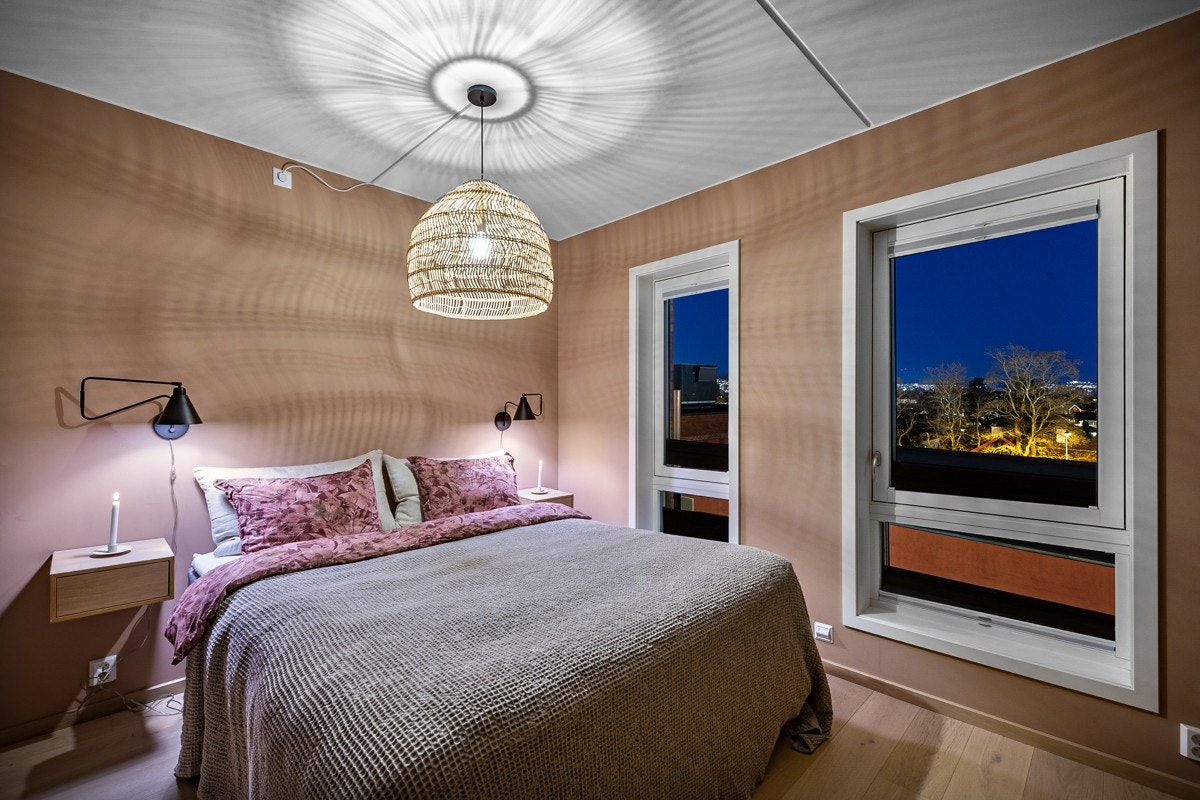 Flott utsikt også fra hovedsoverom. Galleribilde