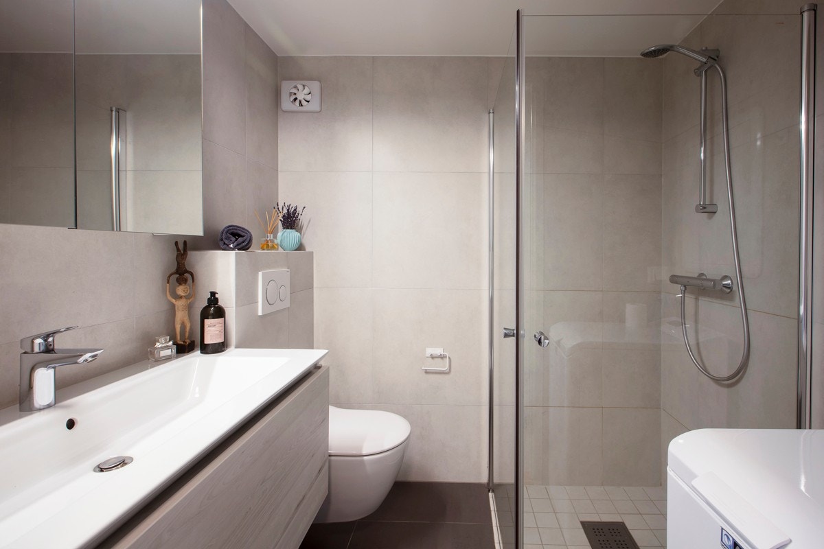 Del av kjeller med egen inngang(hybel) - Bad Galleribilde