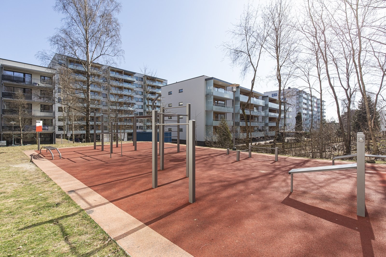 Flott treningspark i område. Galleribilde