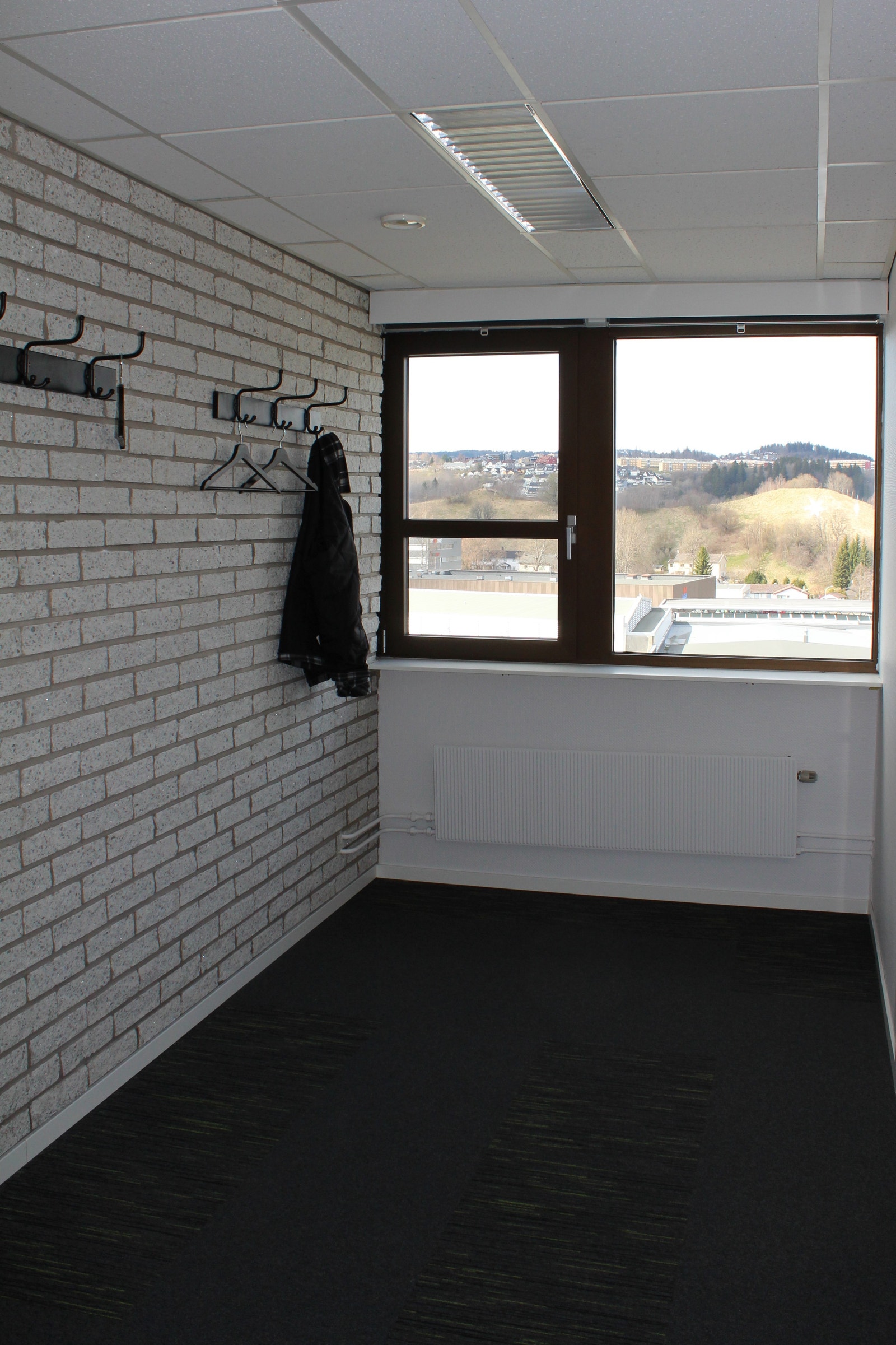 Garderobe Galleribilde
