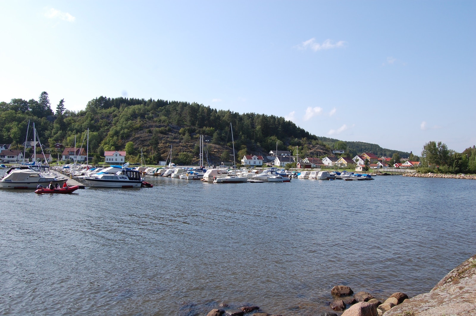 Kort vei til sjø og båthavn Galleribilde