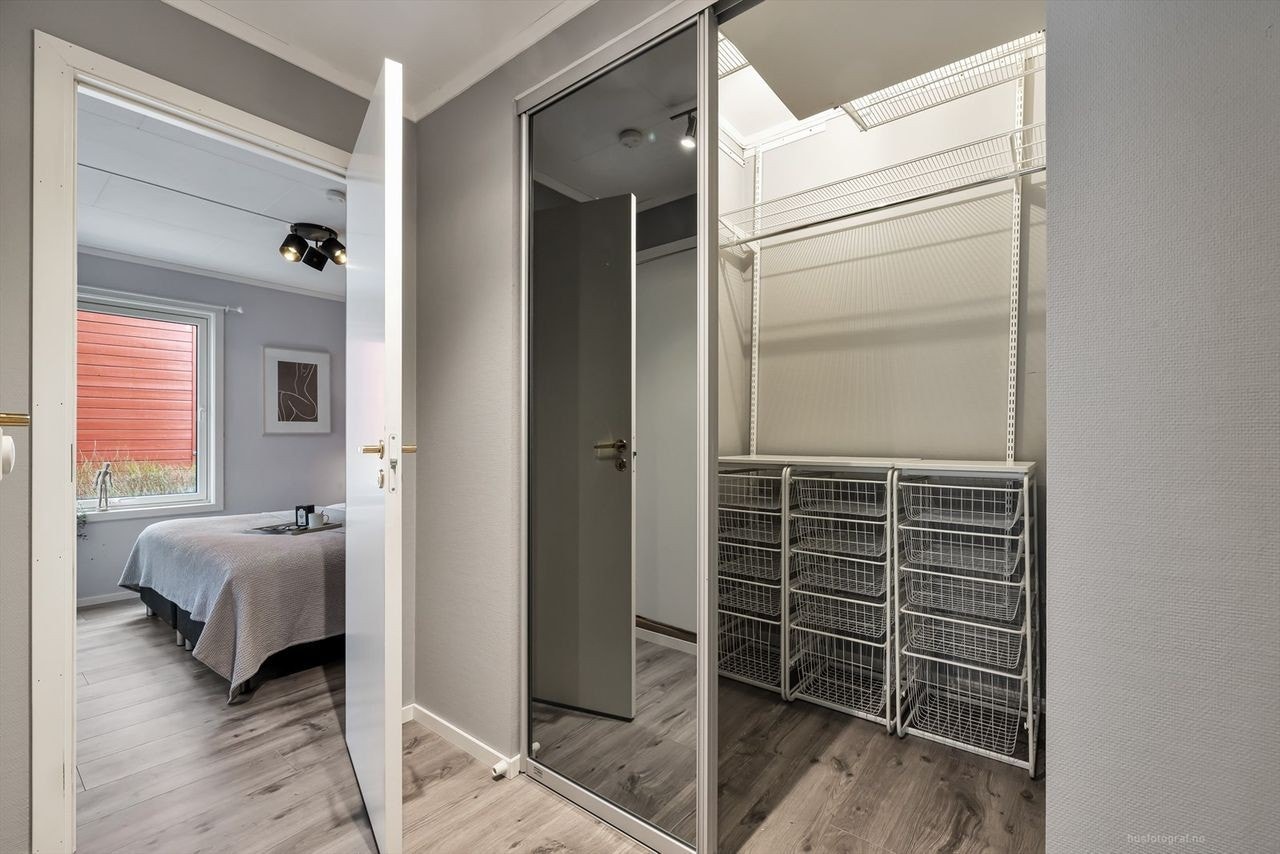 Her er det nok plass til ha ekstra utstyr uten at det står i veien for hverdagen din. Nok plass til alt. Galleribilde