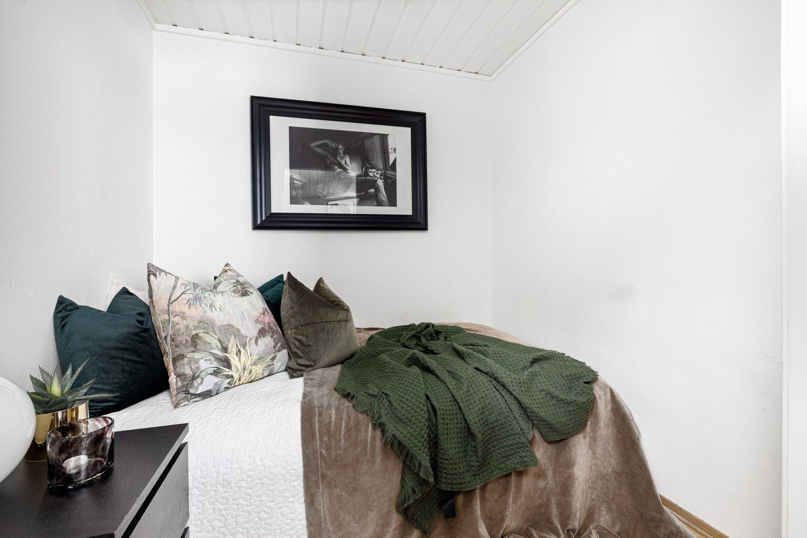 Alkove med plass til dobbeltseng. - Bilder fra styling Galleribilde