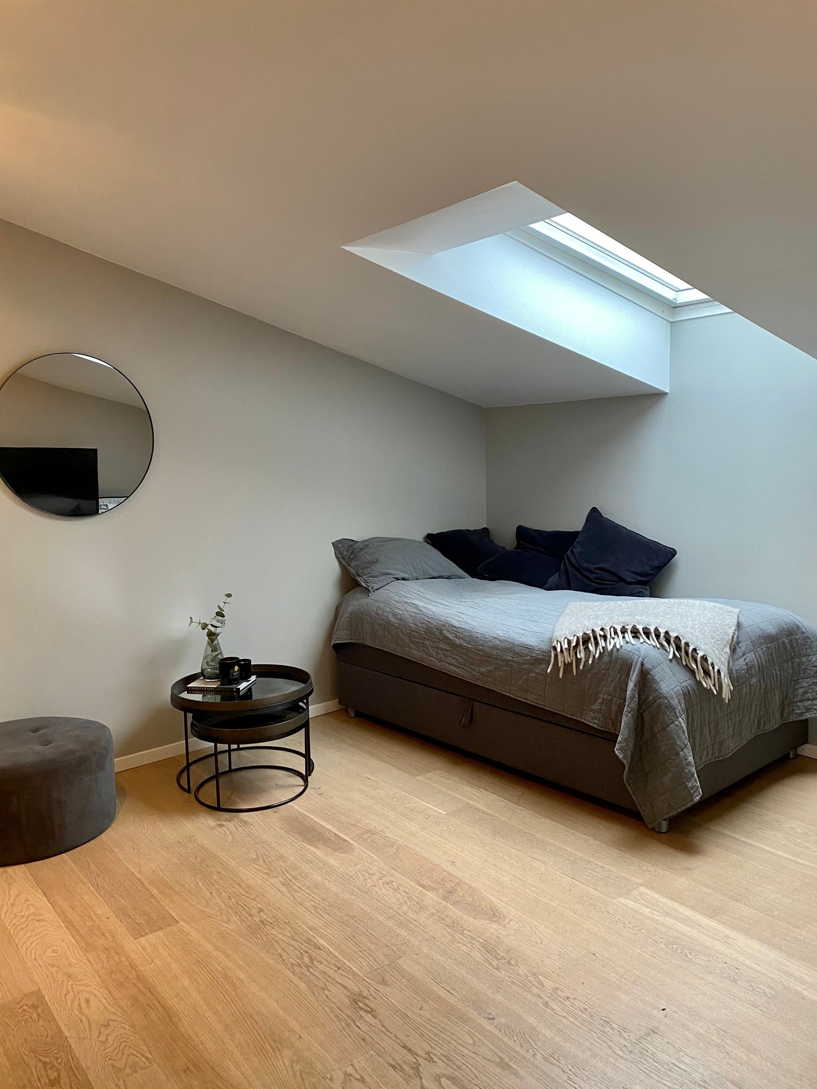 Oppholdsrom/soverom Galleribilde