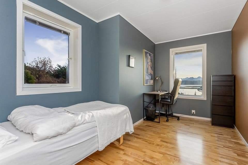 Soverom 2. Nå i fargen grå-grønn Galleribilde