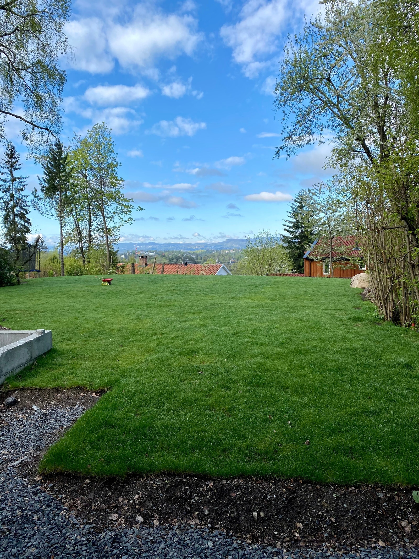 Utgang til markterasse med flott utsikt Galleribilde