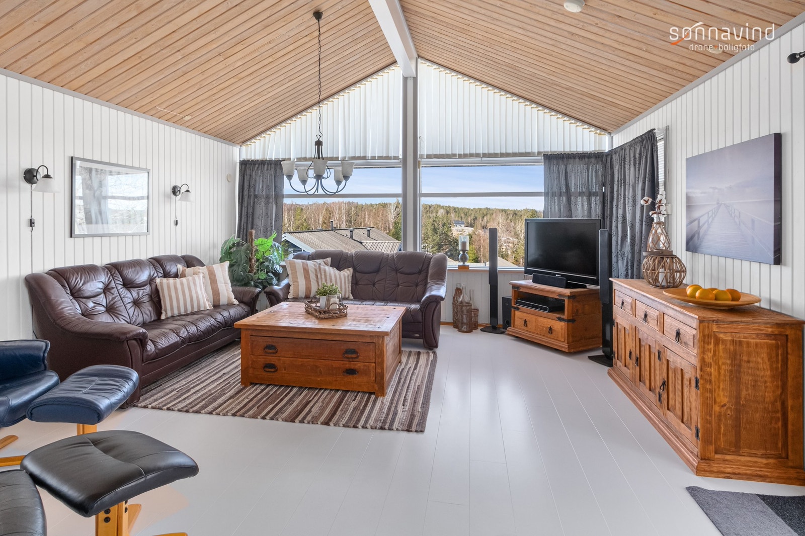 Apple- TV og internett tilgjengelig Galleribilde