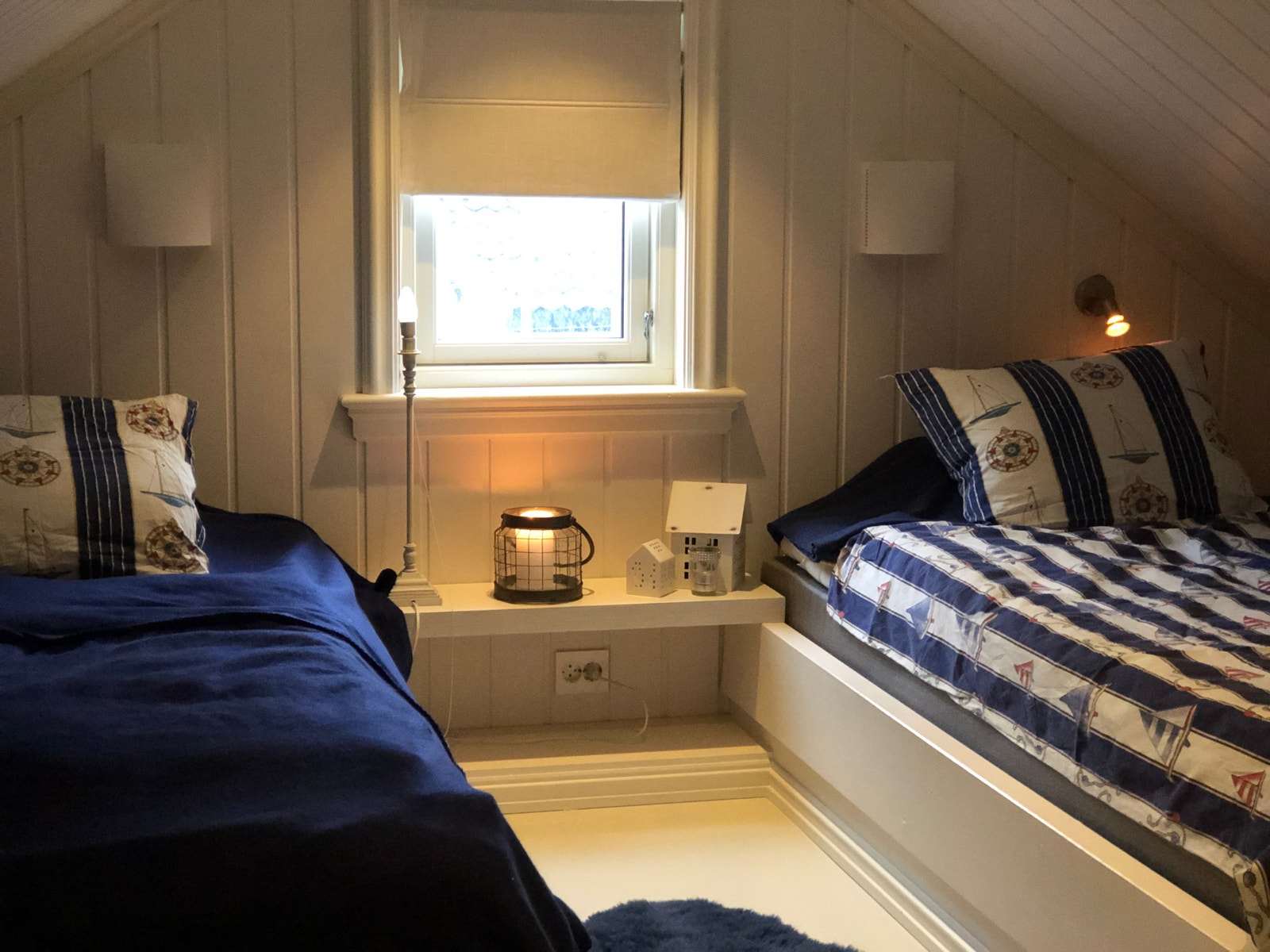 Loftsetg. Galleribilde