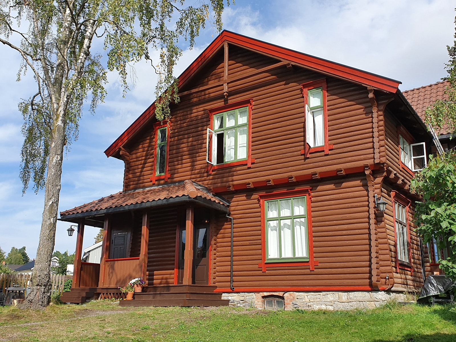 Utleiehus-inngang Galleribilde