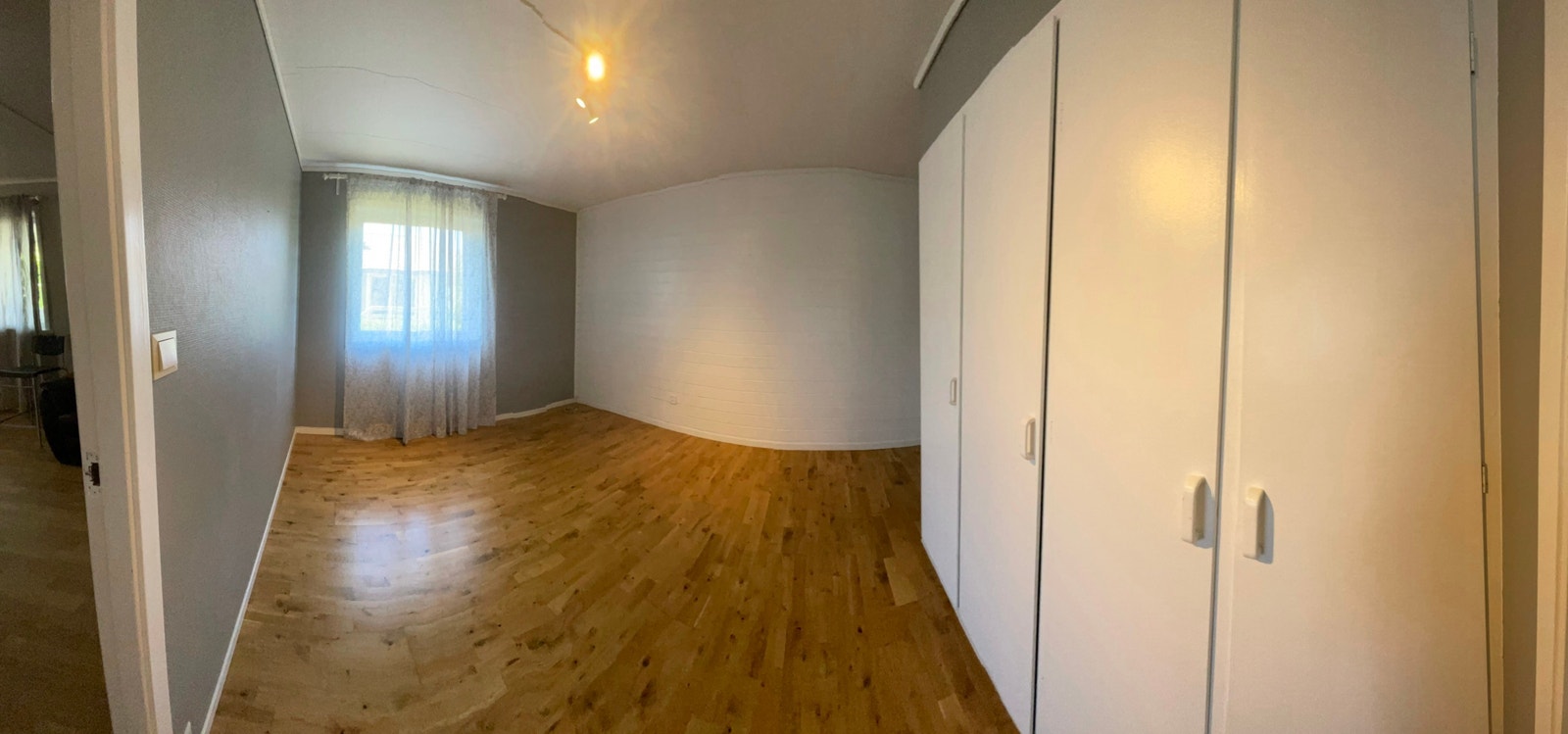 Soverom 2 uten møbler Galleribilde