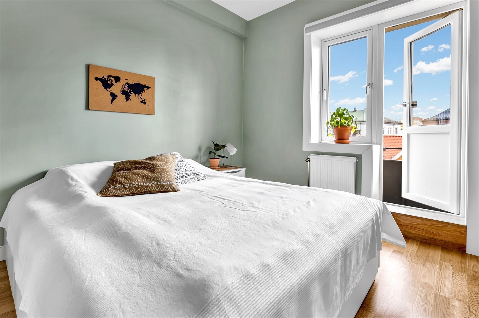 Utgang til østvendt brannbalkong Galleribilde