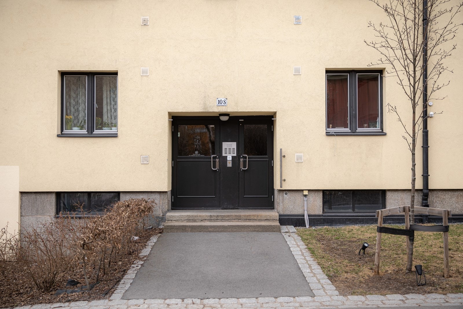 Møllebakken borettslag består av 146 leiligheter, fordelt på 12 oppganger. Galleribilde