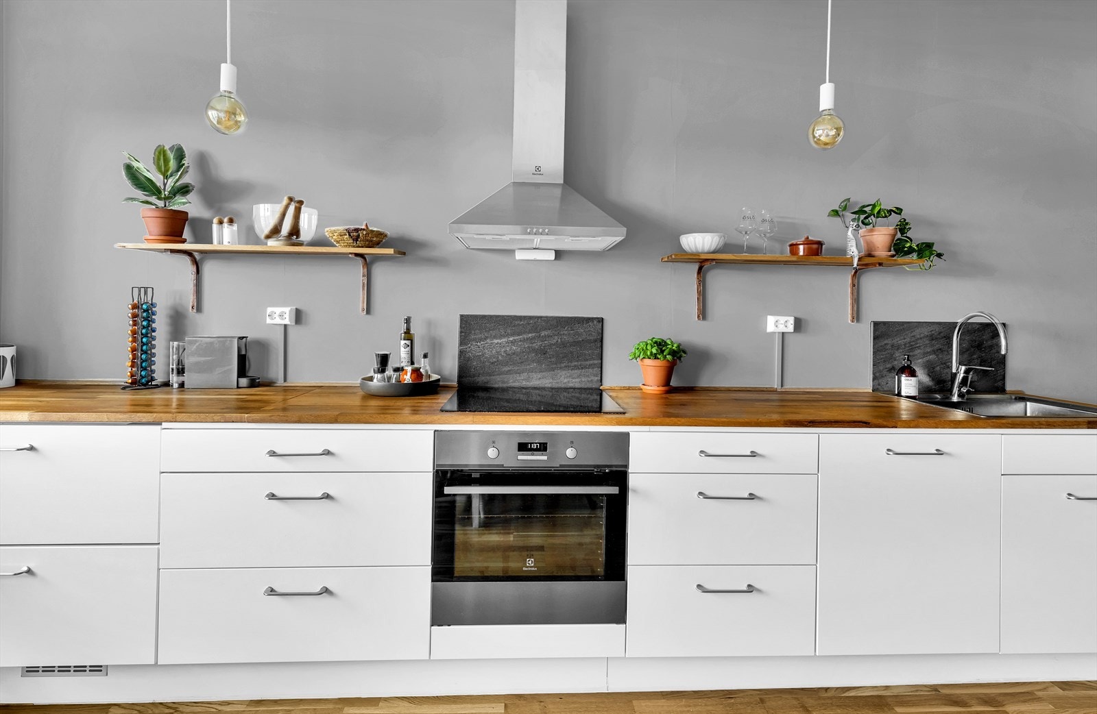 Pent og tidløst kjøkken fra 2019. Galleribilde