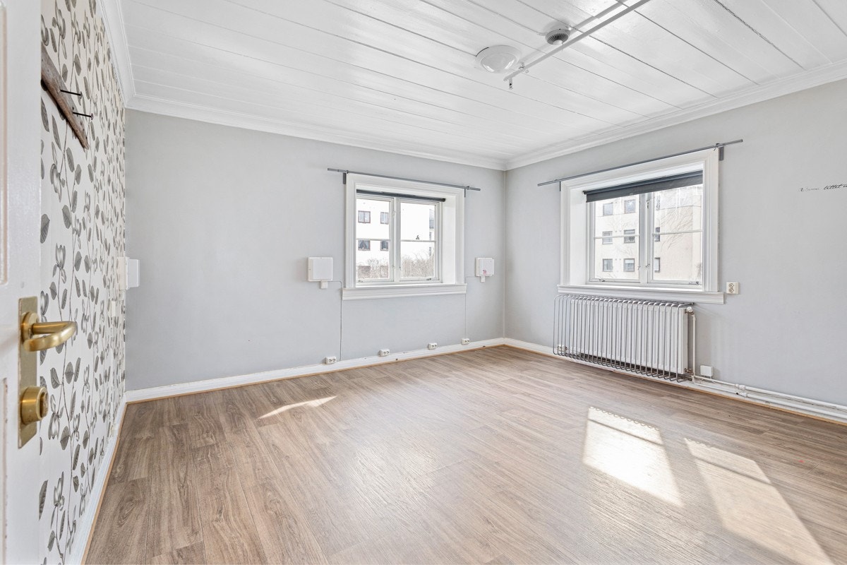 Boligen har totalt 5 soverom, med mulighet for flere etter behov. Galleribilde