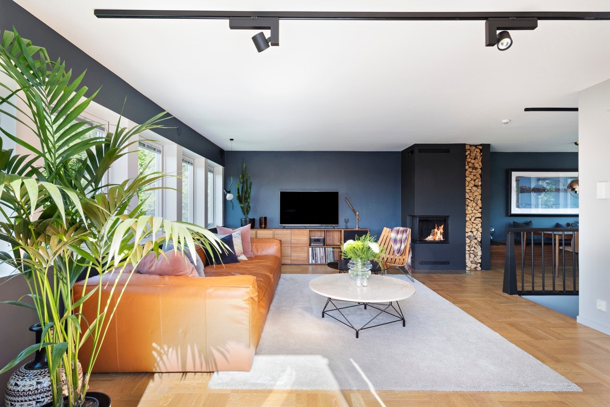 Tiltalende og velholdt bolig med betydelige oppgraderinger de siste årene. Galleribilde