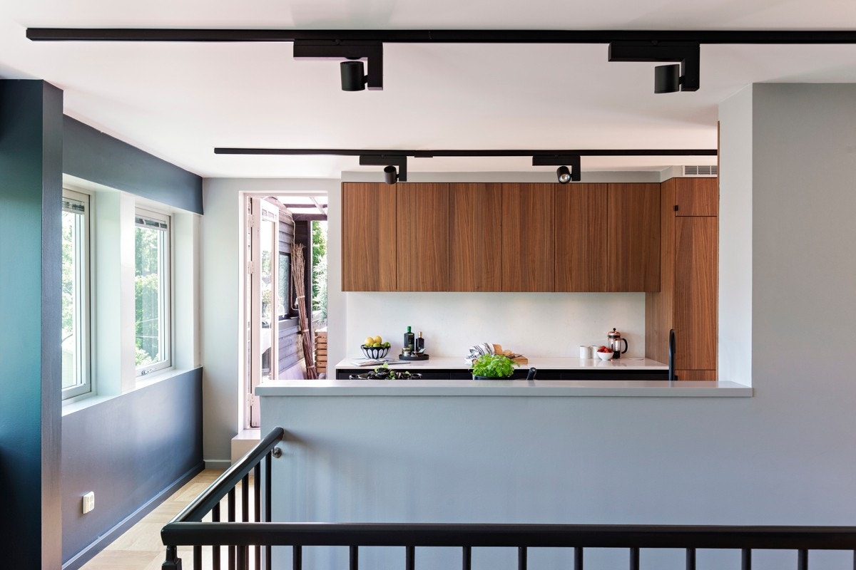 Direkte utgang fra kjøkken til takterrassen med pergola/overbygg. Galleribilde