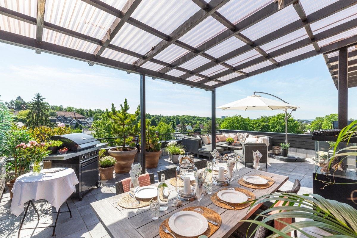 Meget stor, privat og solrik takterrasse på 53 kvm. Galleribilde