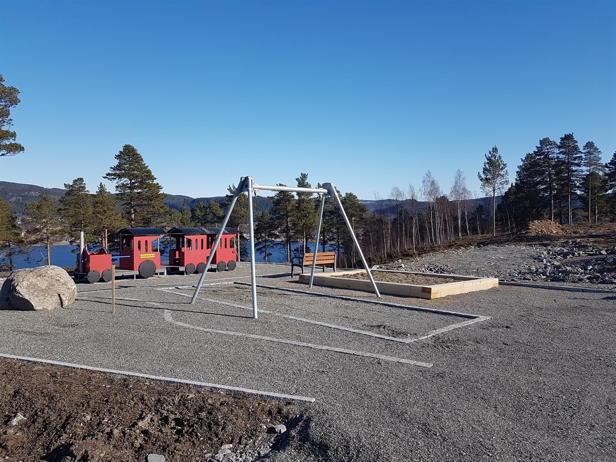 Proaktiv Eiendomsmegling - Infrastrukturen med lekeplaser er på plass i området. Galleribilde