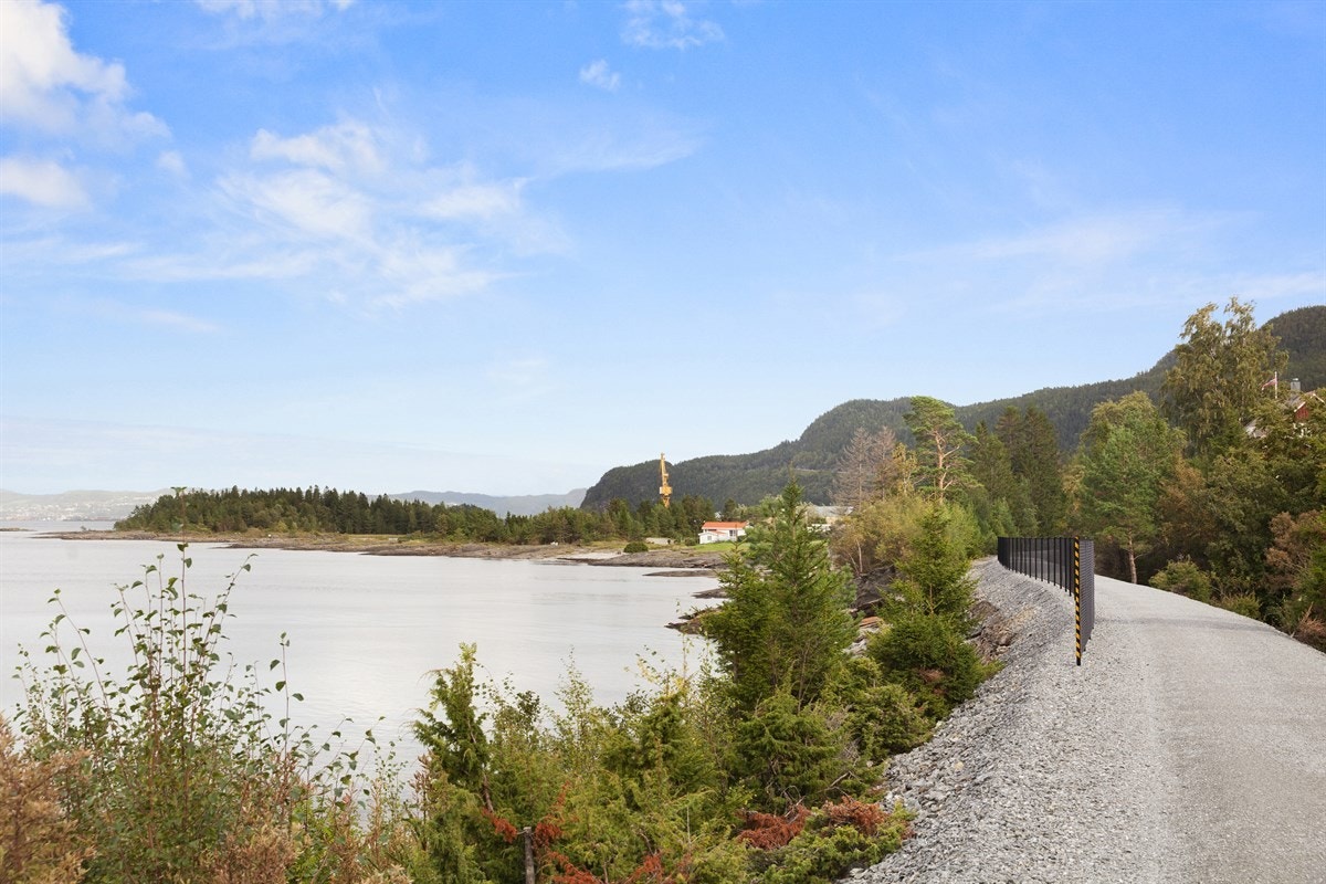 Proaktiv Eiendomsmegling -Flatholman og Malvikstien er bare noen av de populære utfartsstedene i Malvik. Men det som er spesielt med Malvikstien og Midtsandtangen er at de er universelt utformet. Galleribilde