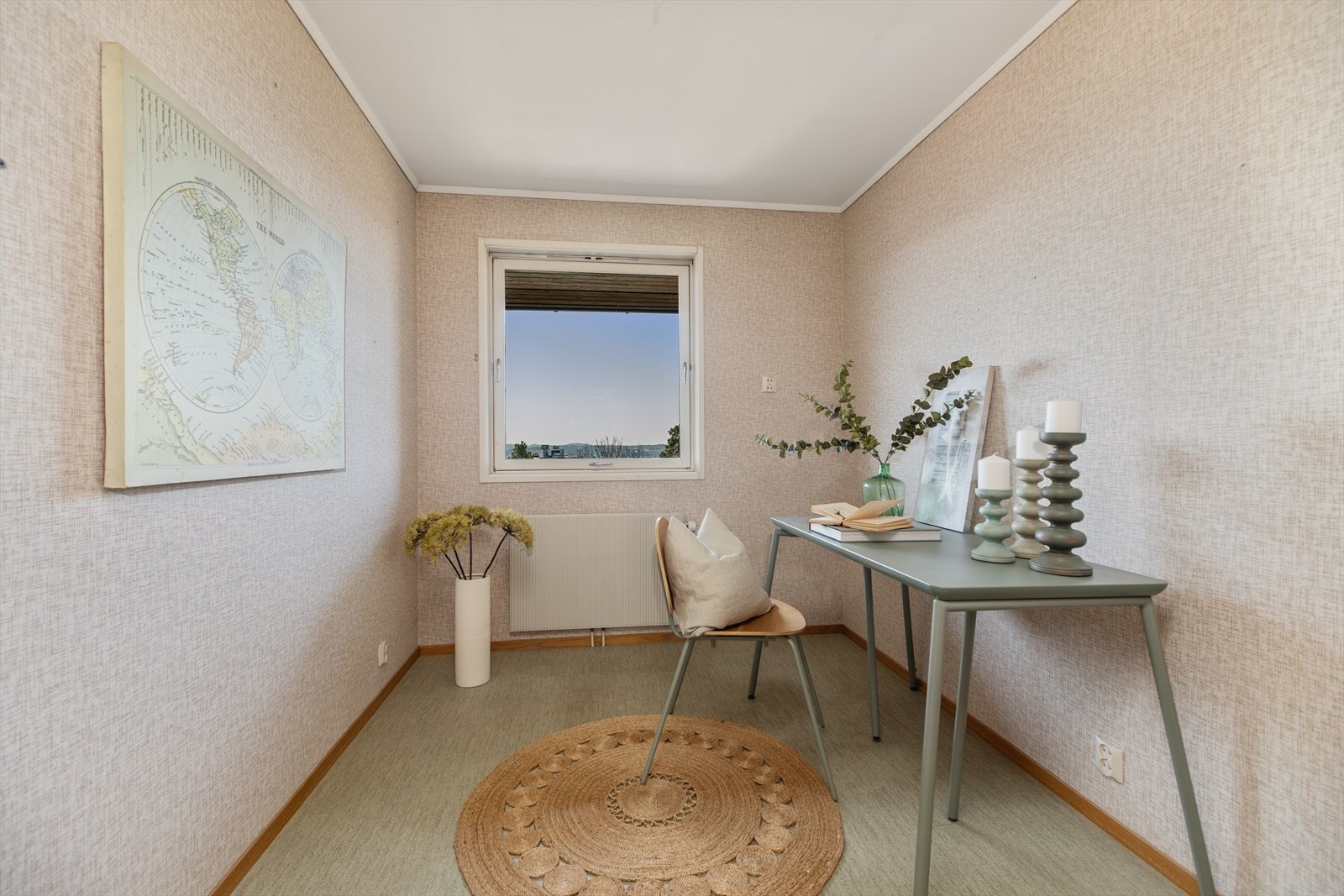 Soverom IV, i dag innredet som kontor. Galleribilde