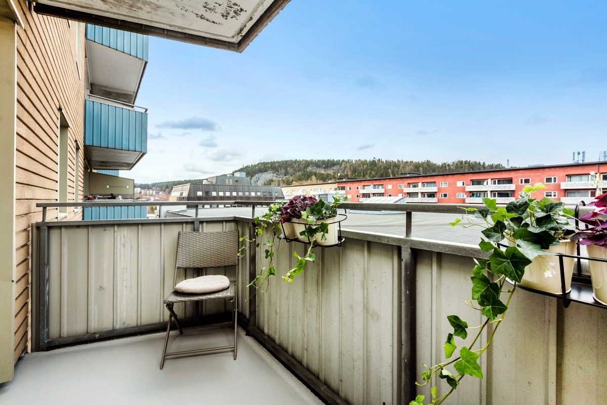 Balkong på 4,5 kvm - perfekt for varme sommerdager. Galleribilde