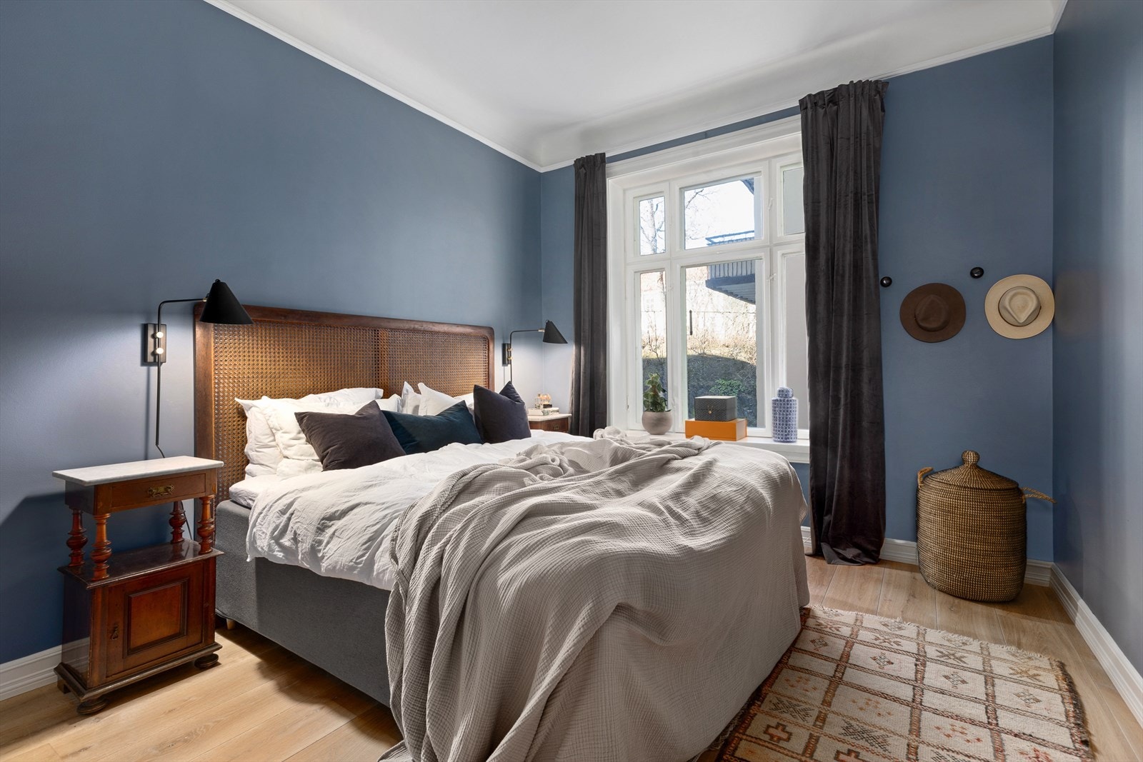 Romslig hovedsoverom. Galleribilde