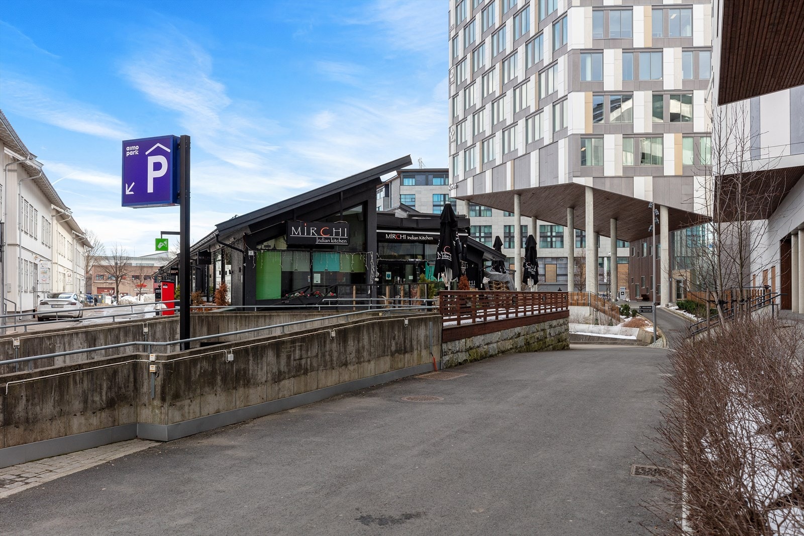 På kulturfronten står Lillestrøm for store nysatsinger og kan by på et fristende utvalg innenfor uteliv, shopping og små spesialbutikker. Galleribilde