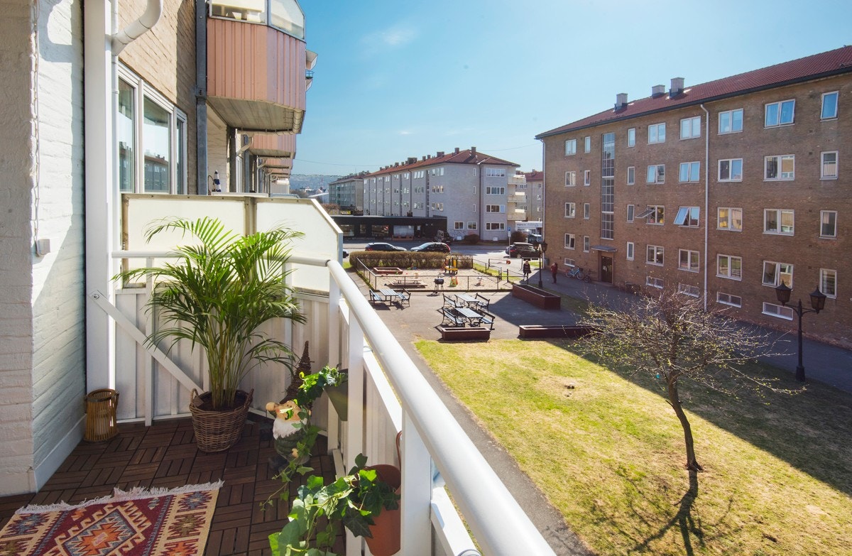 Utsikt fra balkong. Galleribilde