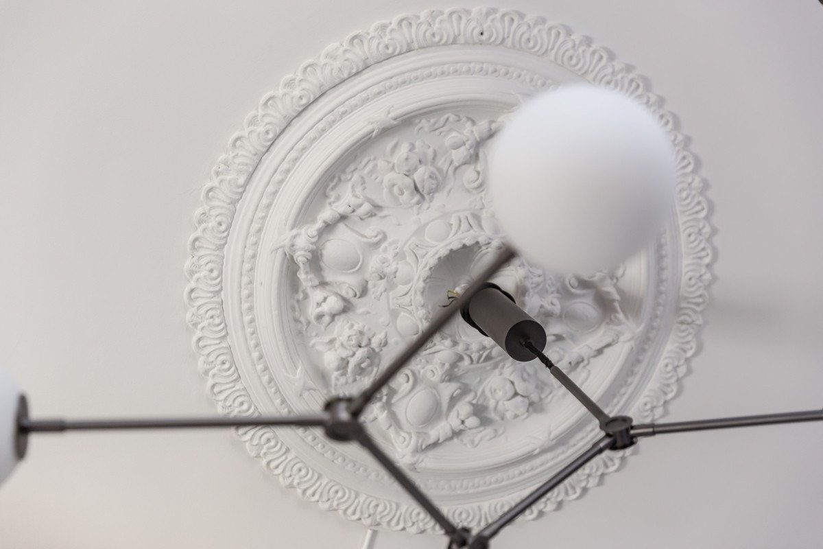 Rosett i stuen. Galleribilde