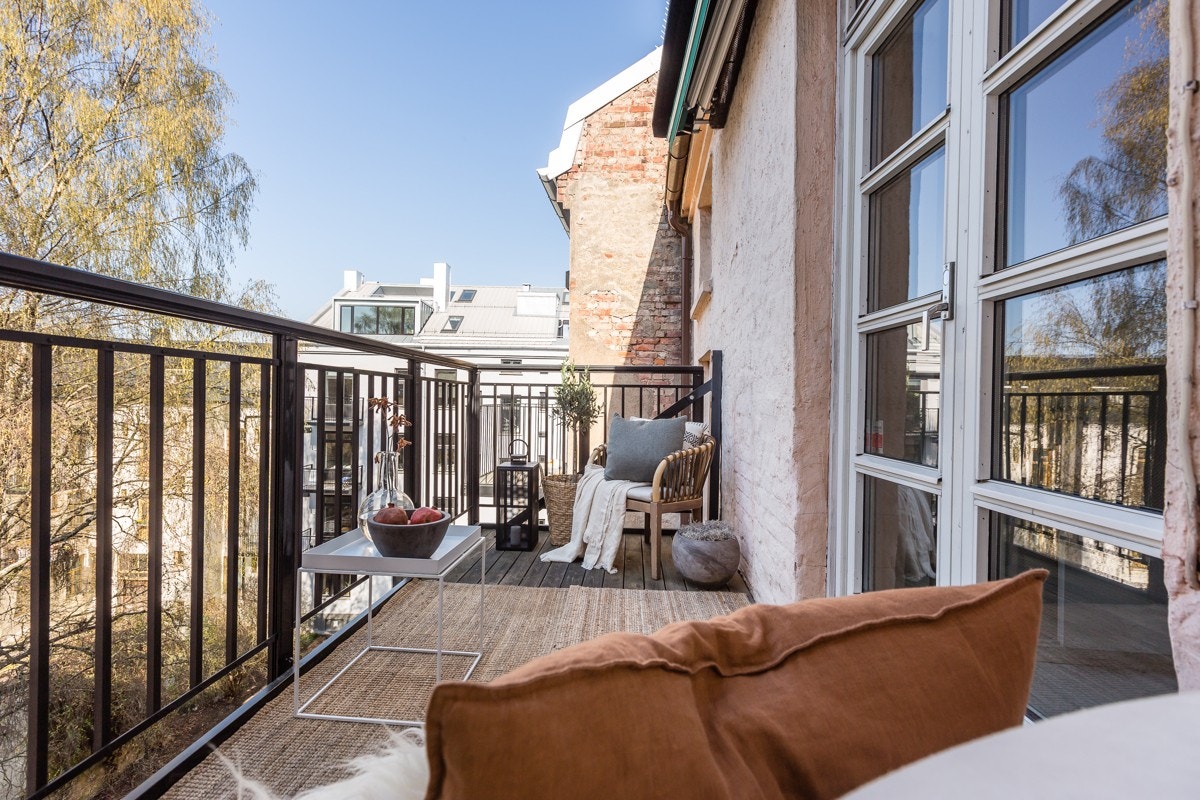 Sydvestvendt balkong på ca. 6m2. Galleribilde