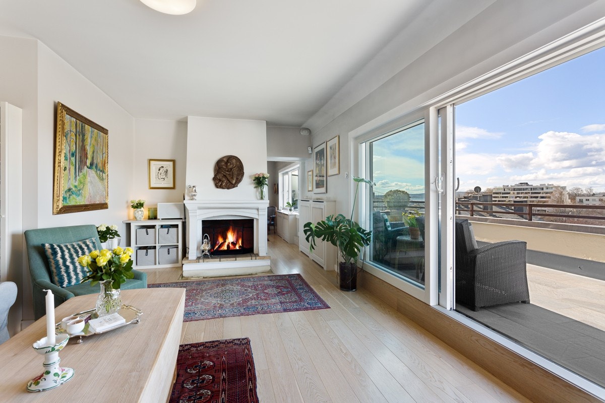 Stor og lys stue Galleribilde