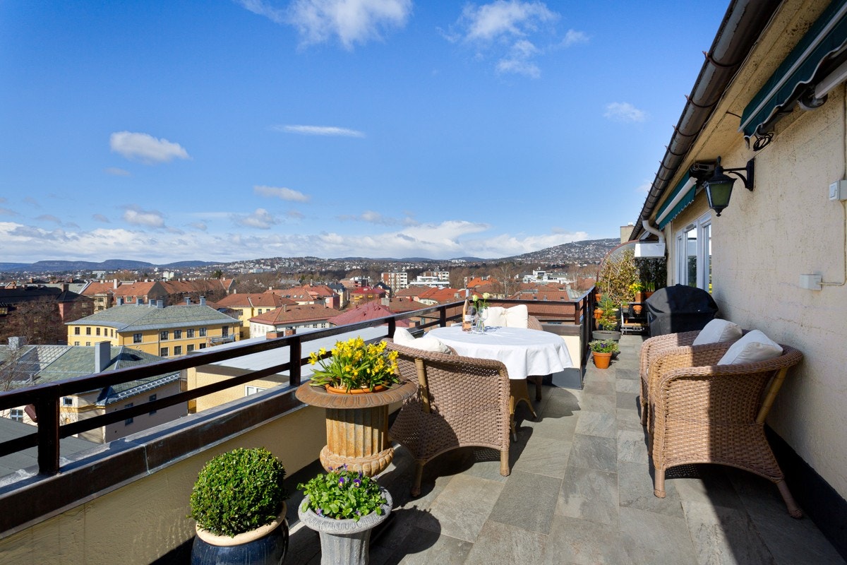 Dette er en helt unik toppleilighet med spesiellt god beliggenhet på Briskeby Galleribilde