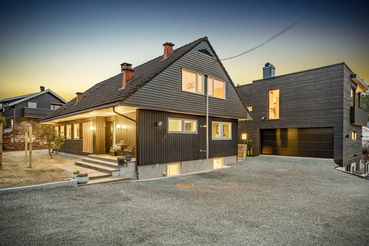 Huset sett fra inngangspartiet Galleribilde