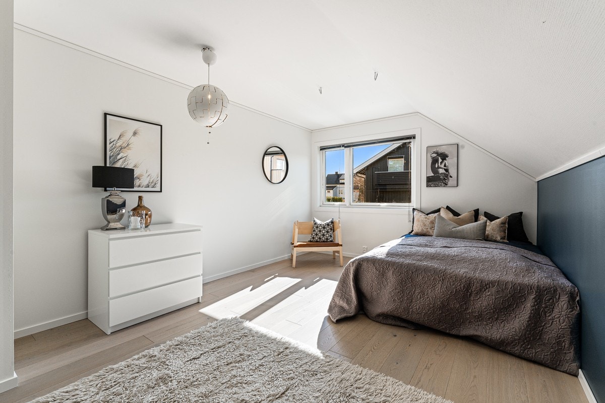 Soverom 3 av 5 i 2. etasje Galleribilde