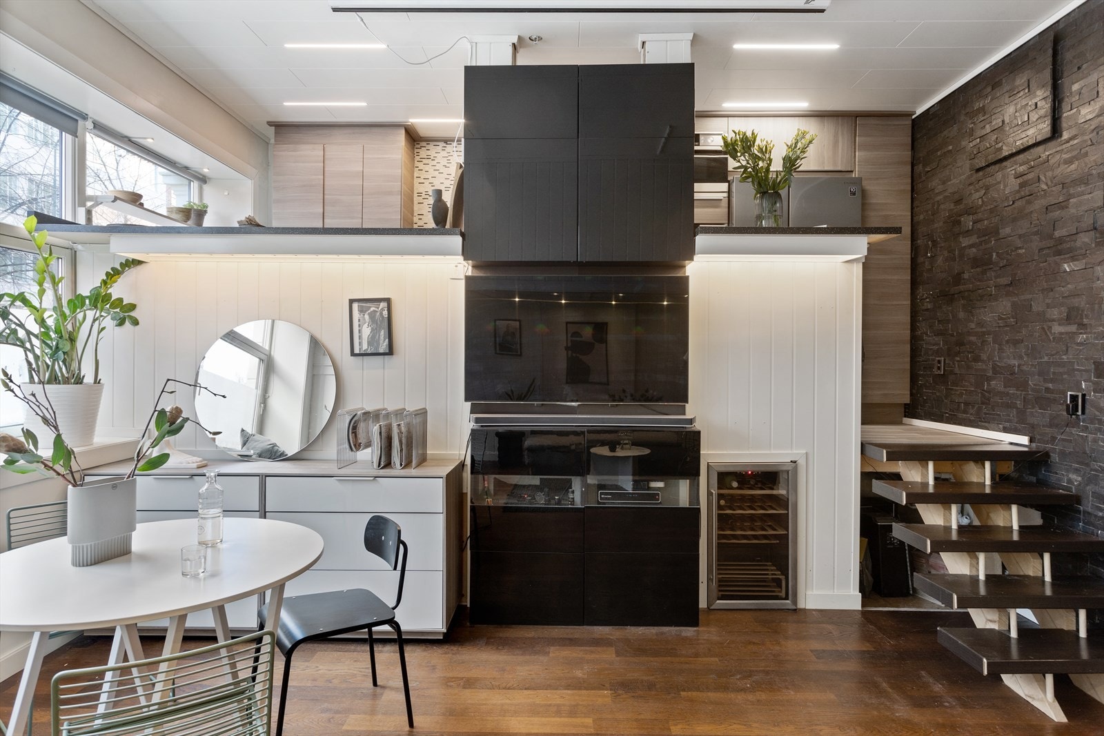 Kjøkken ble bygget opp en nivå i 2011 Galleribilde