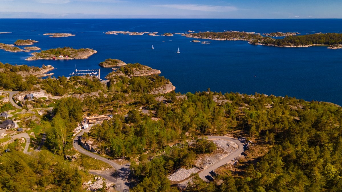 Oversiktsfoto av begge tomtefeltene Galleribilde