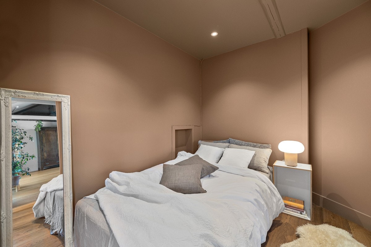 Soverommet i loftetasjen har downlights (LED). Galleribilde