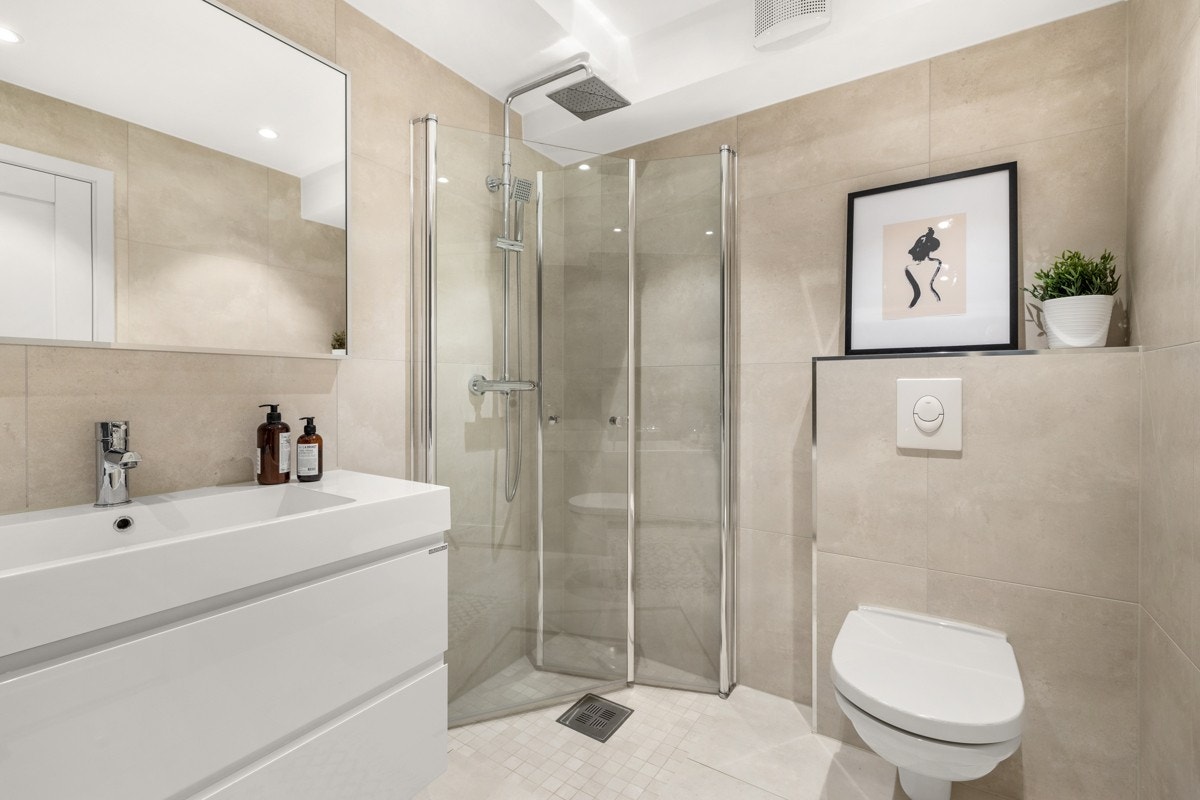 Bad/wc 2.etasje. Galleribilde