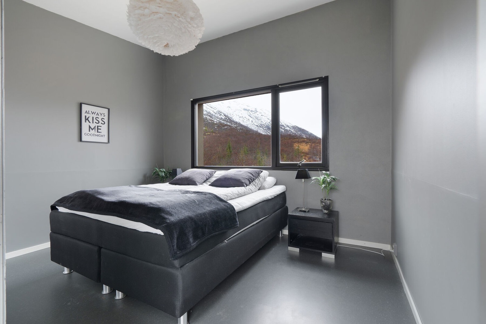 Hovedsoverommet er mørkt og behagelig Galleribilde