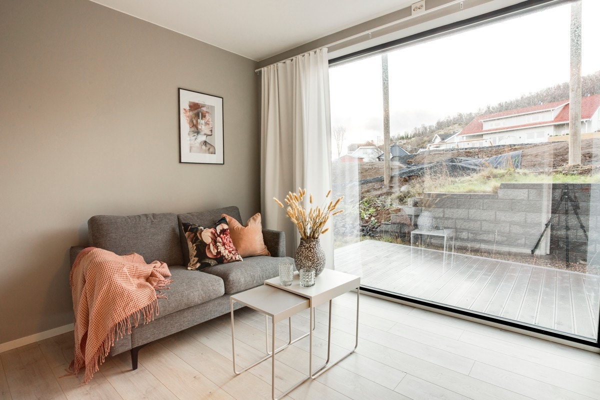 - Stuen i utleiedelen fremstår like moderne og stilfull som boligens hoveddel. Galleribilde