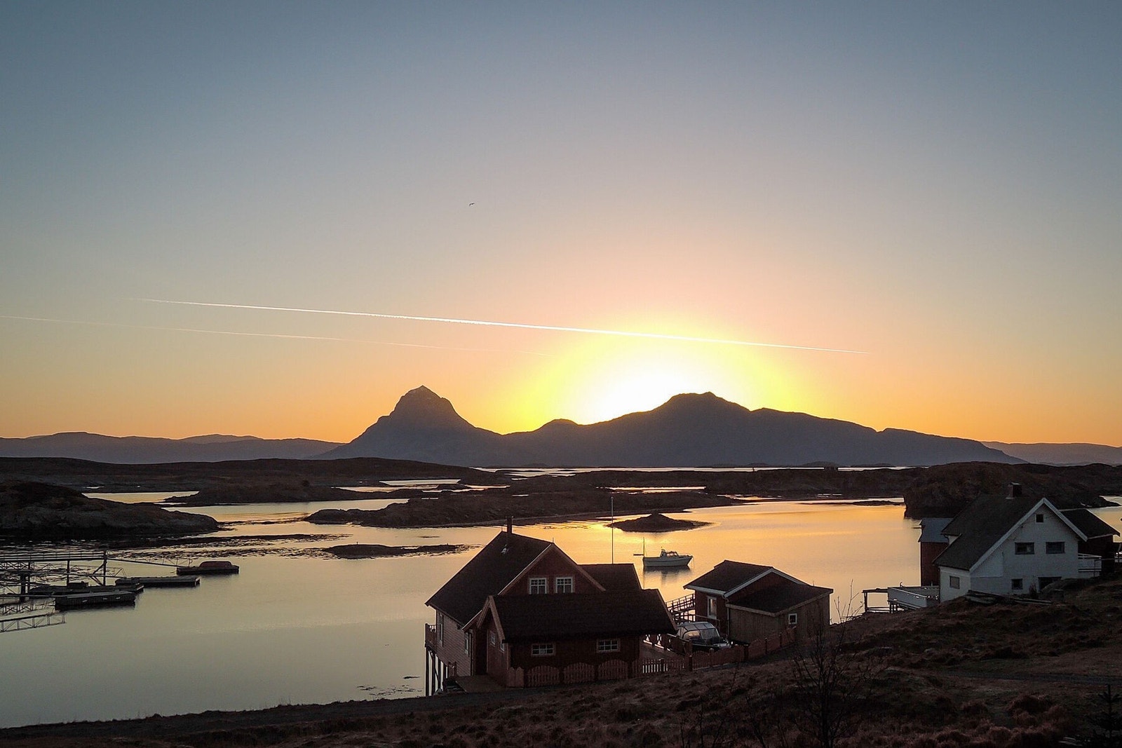 Helgelandskysten venter på deg! - Ta kontakt for visning. Galleribilde