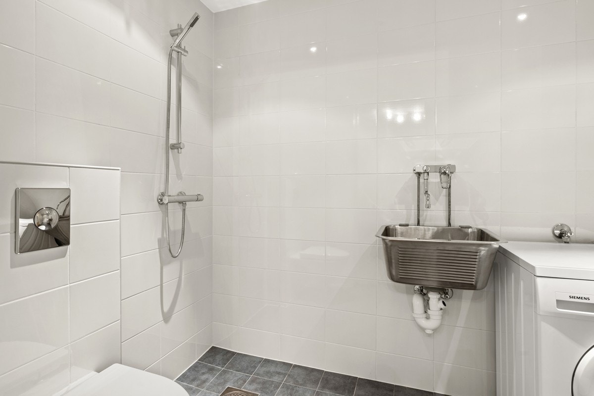 Bad/wc/vaskerom kjeller. Galleribilde