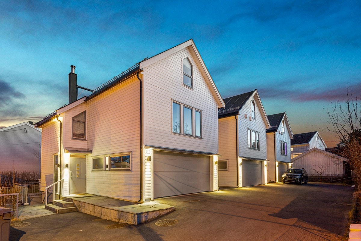 Sameiet består av 3 eneboliger fra 2012. Galleribilde