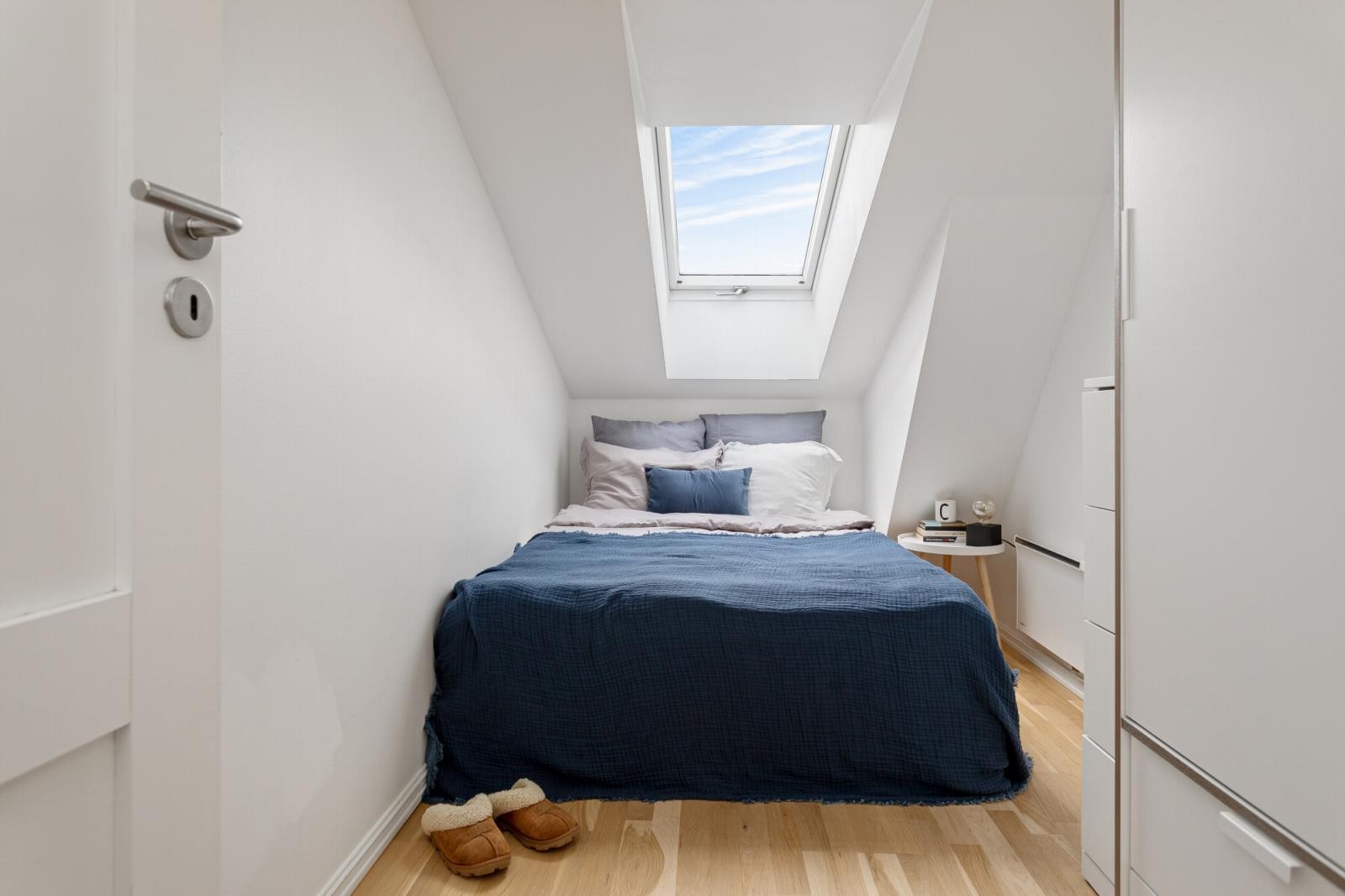 Soverom 2 fungerer perfekt som et gjesterom eller kontor. Galleribilde