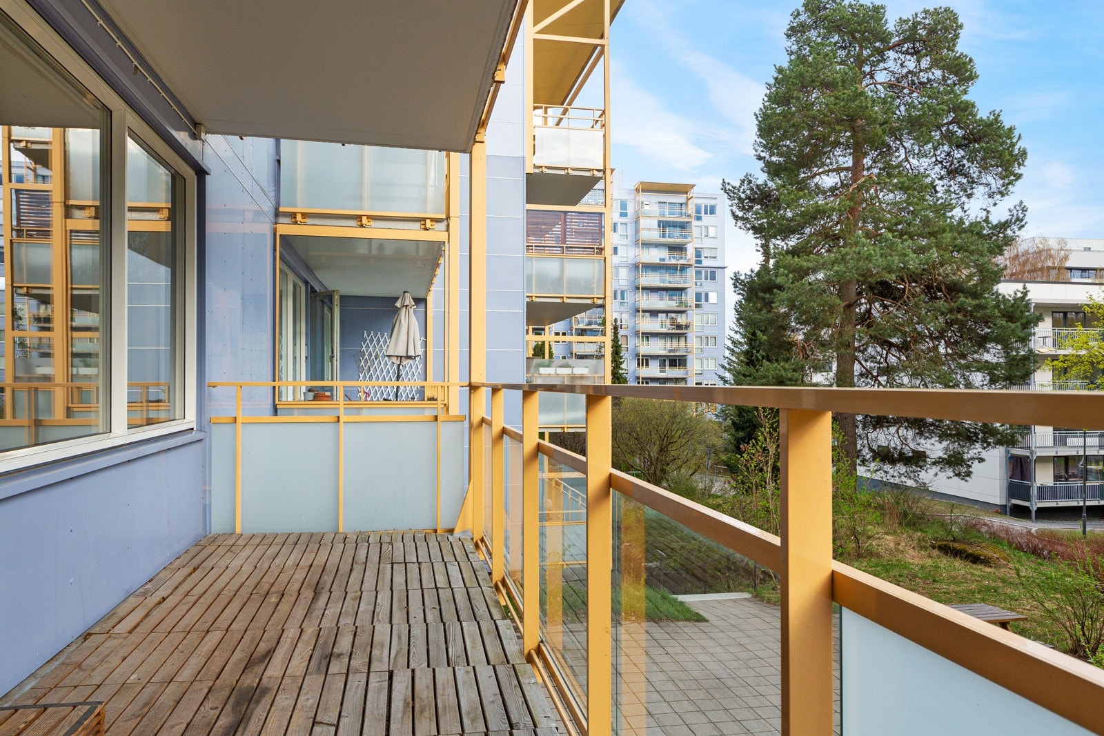 Velkommen til Hovseterveien 102 B, presentert av Vegar Giæver og Eie avd. Røa Galleribilde